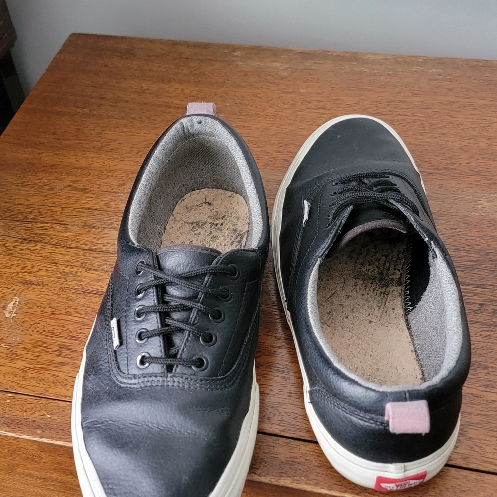 Custom Vans Authentic Leather Mte - image 3
